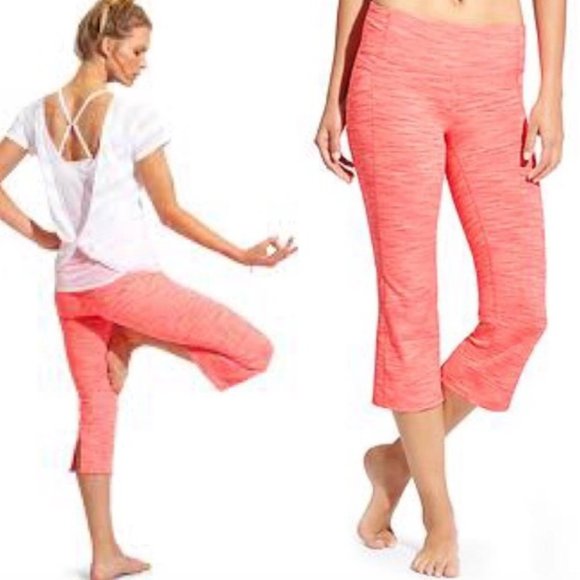Athleta Pants - Athleta Energy Power Up Capri in Coral